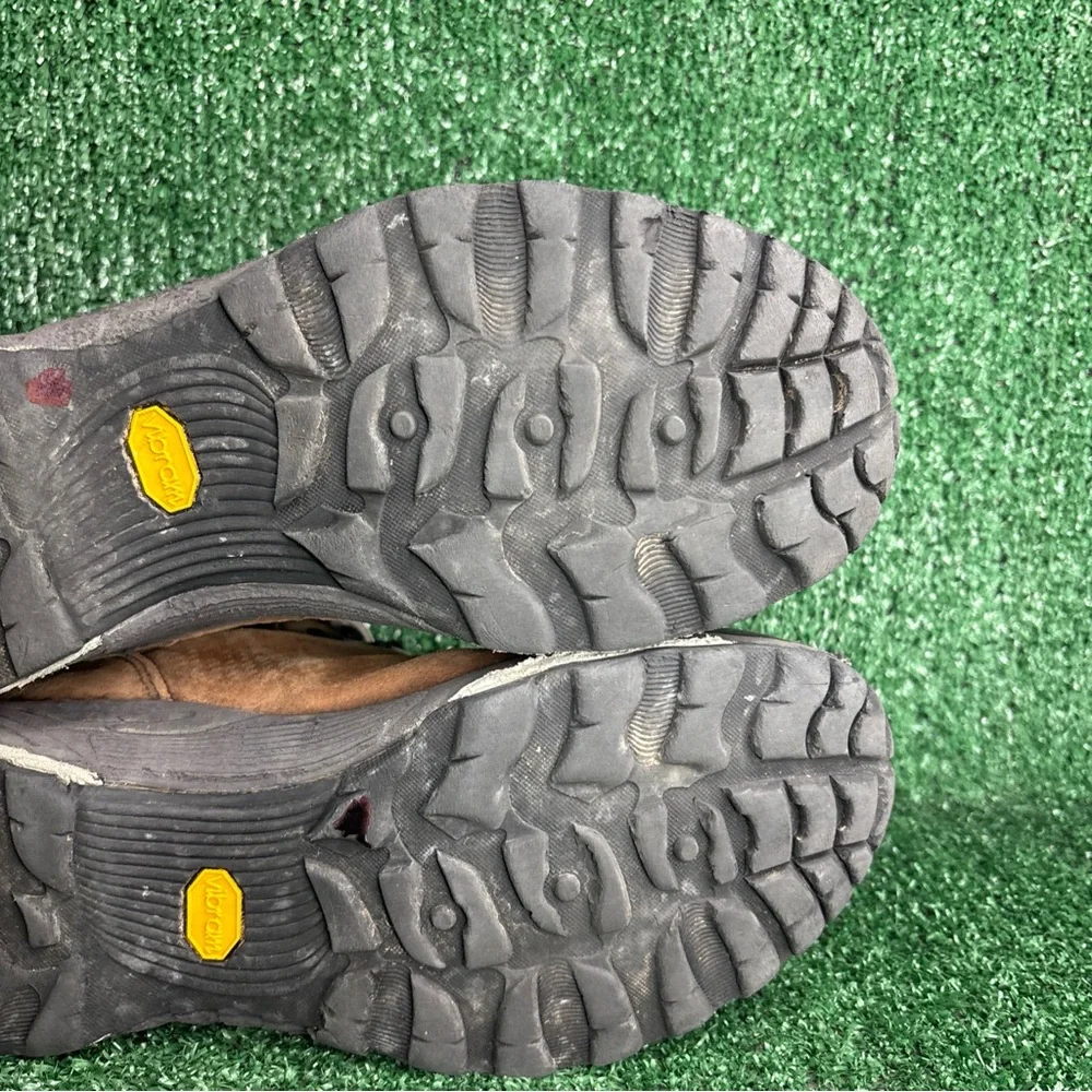MVasque 7146 St.‎ Elias GTX Hiking Boots Waterproof Gore-Tex Leather Mens 10.5